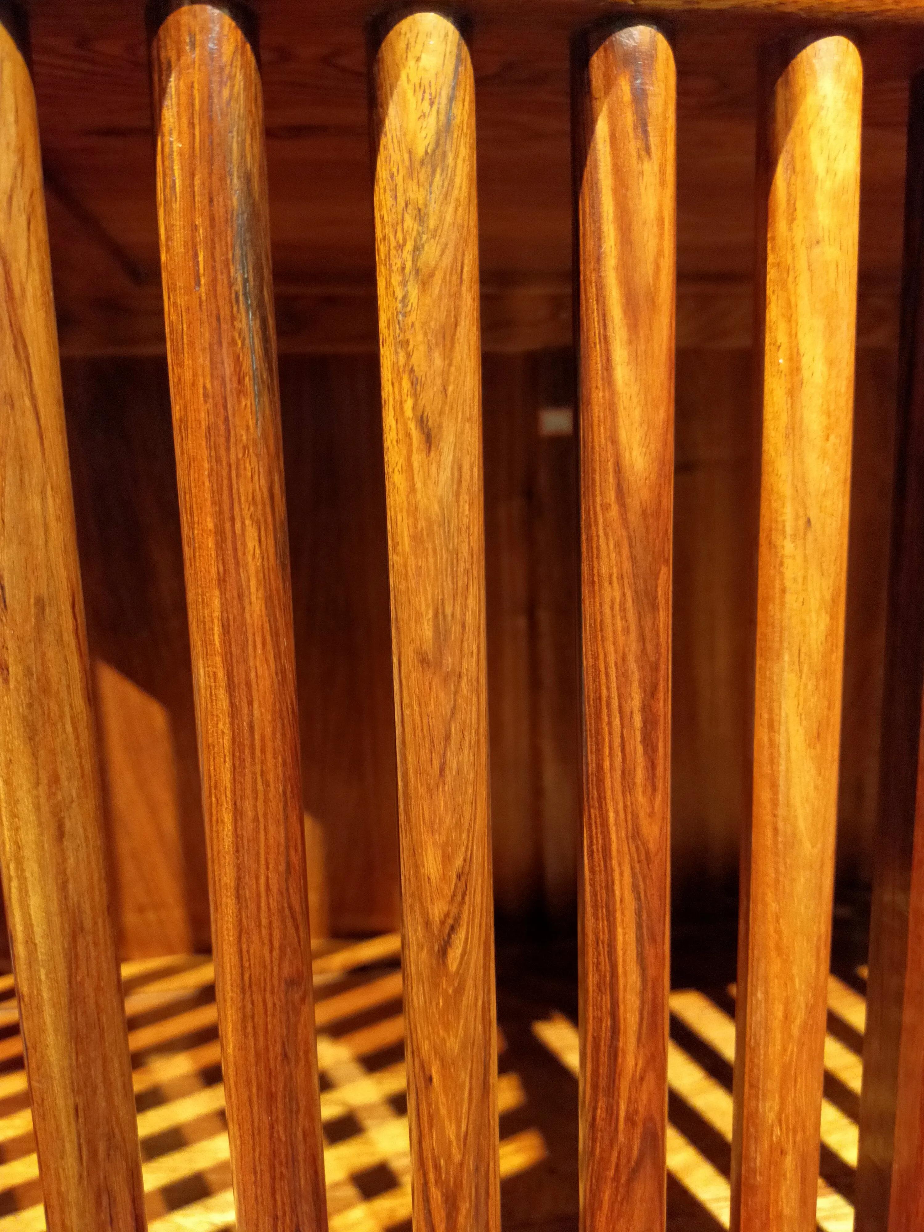 花梨木图片(黄花梨与海南黄花梨花纹图谱)