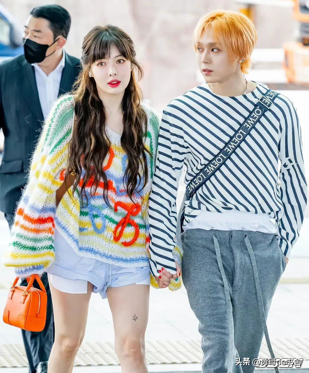 2022巴黎时装周最土CP出圈了！堪比欧阳娜娜搭上了宋小宝