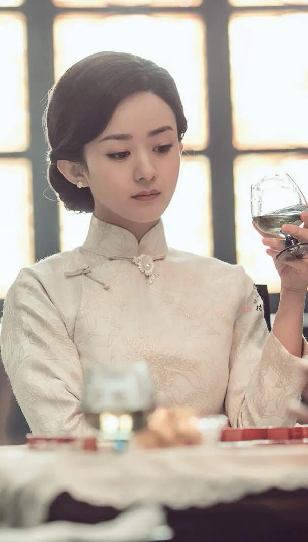 当红明星的民国造型，你更喜欢哪一位呢？