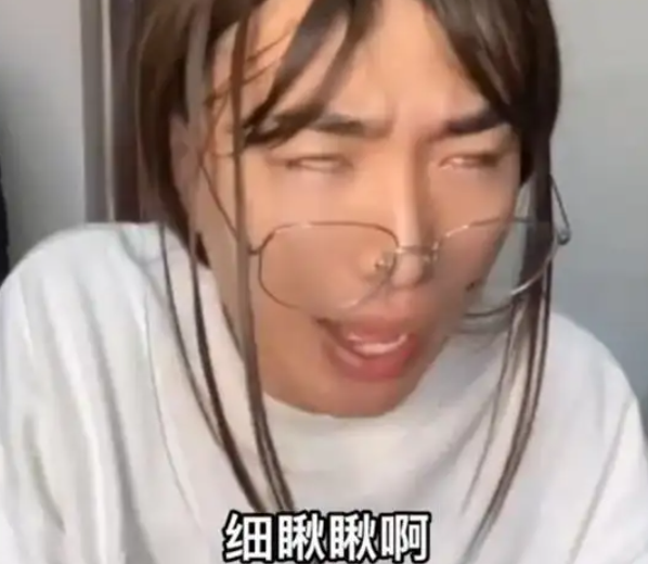 大学封校期间，大学生们在宿舍的神操作，一个赛一个“沙雕”