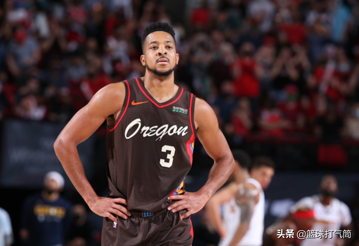 nba迈克勒姆为什么不出场(麦科勒姆被迫离开开拓者，球迷难以割舍)