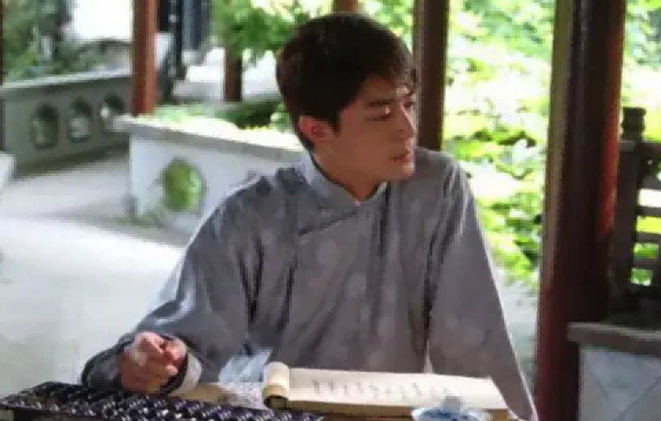 “气质不行”别穿长衫！这12位民国贵公子，完美诠释什么叫儒雅