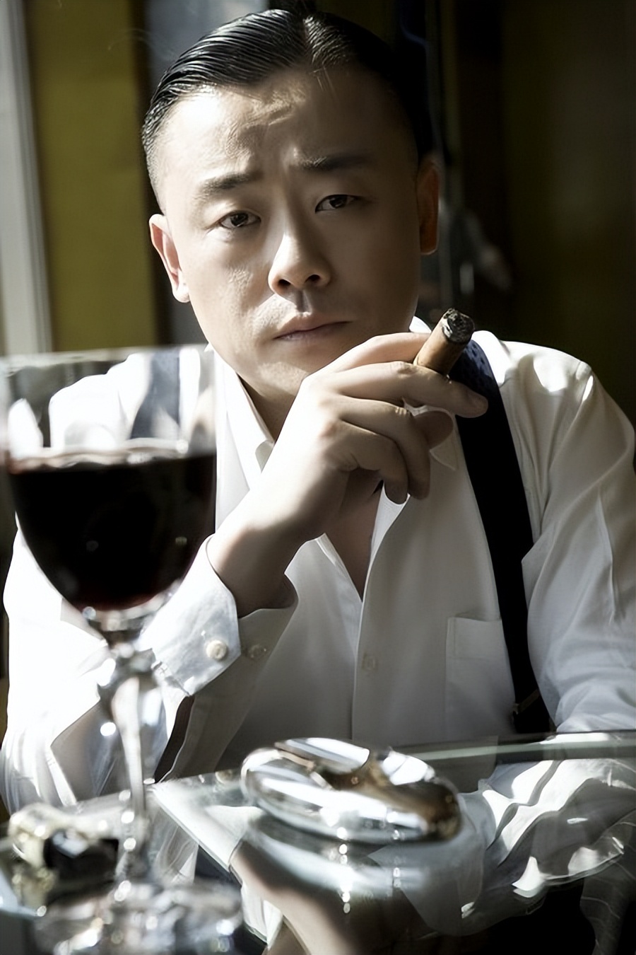 人人喊打的周立波，他做的事比想象的更恶劣，有他的地方必有矛盾