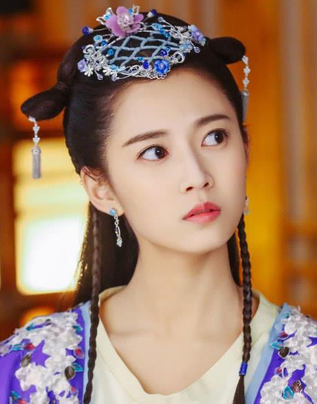 90年代别出心裁的古装造型：绒毛头，满天星，扇子头，渔网头