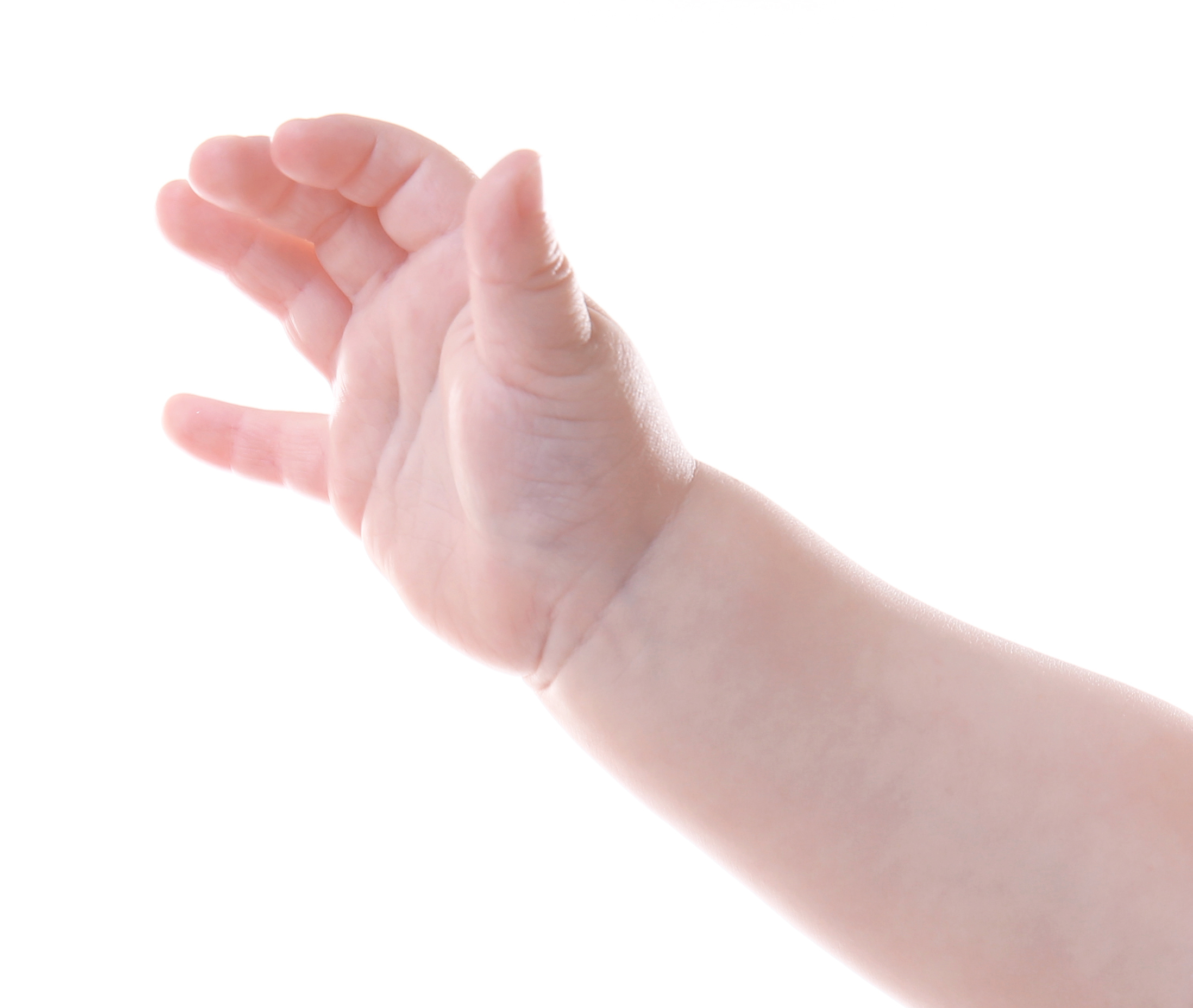 孩子手上长倒刺是缺乏维生素？不，它提醒你该做这件事了
