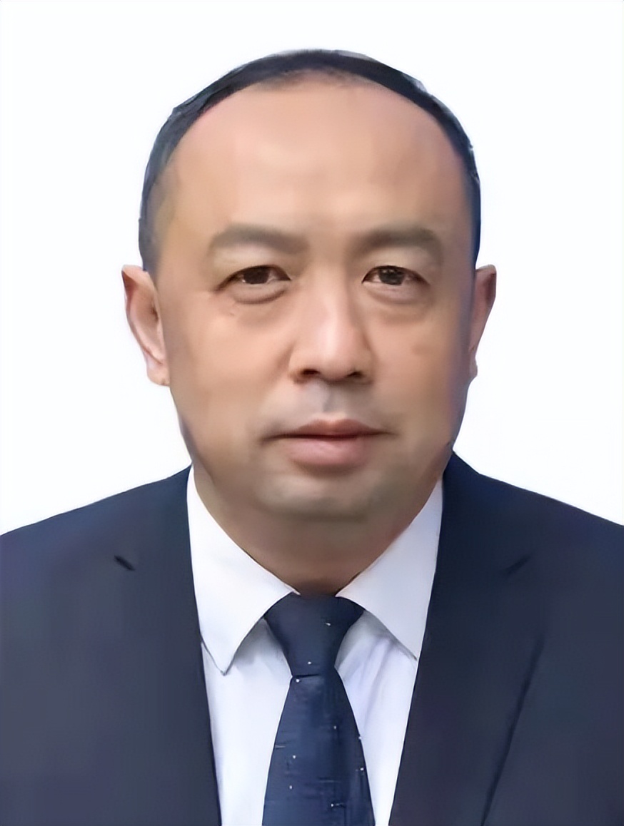 成都为明学霸背后的王炸教师！语文的诗意，手可摘星辰，剑指清北