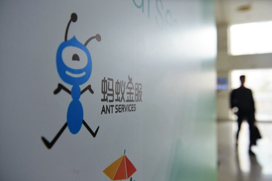 “六边形战士”独臂硕士黄超，高质量写代码，用大脑转速弥补手速