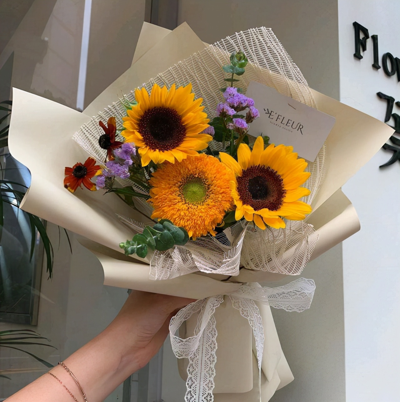 适合发自拍的早安句子，简短走心，情商超高