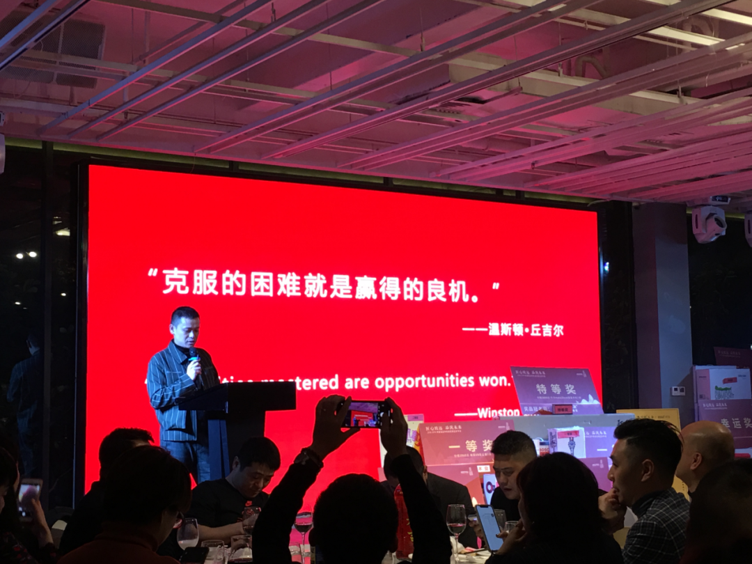 闽商 | 唐垄烽：垄耕家装奇思妙想绘蓝图，烽范致品低调奢华有内涵