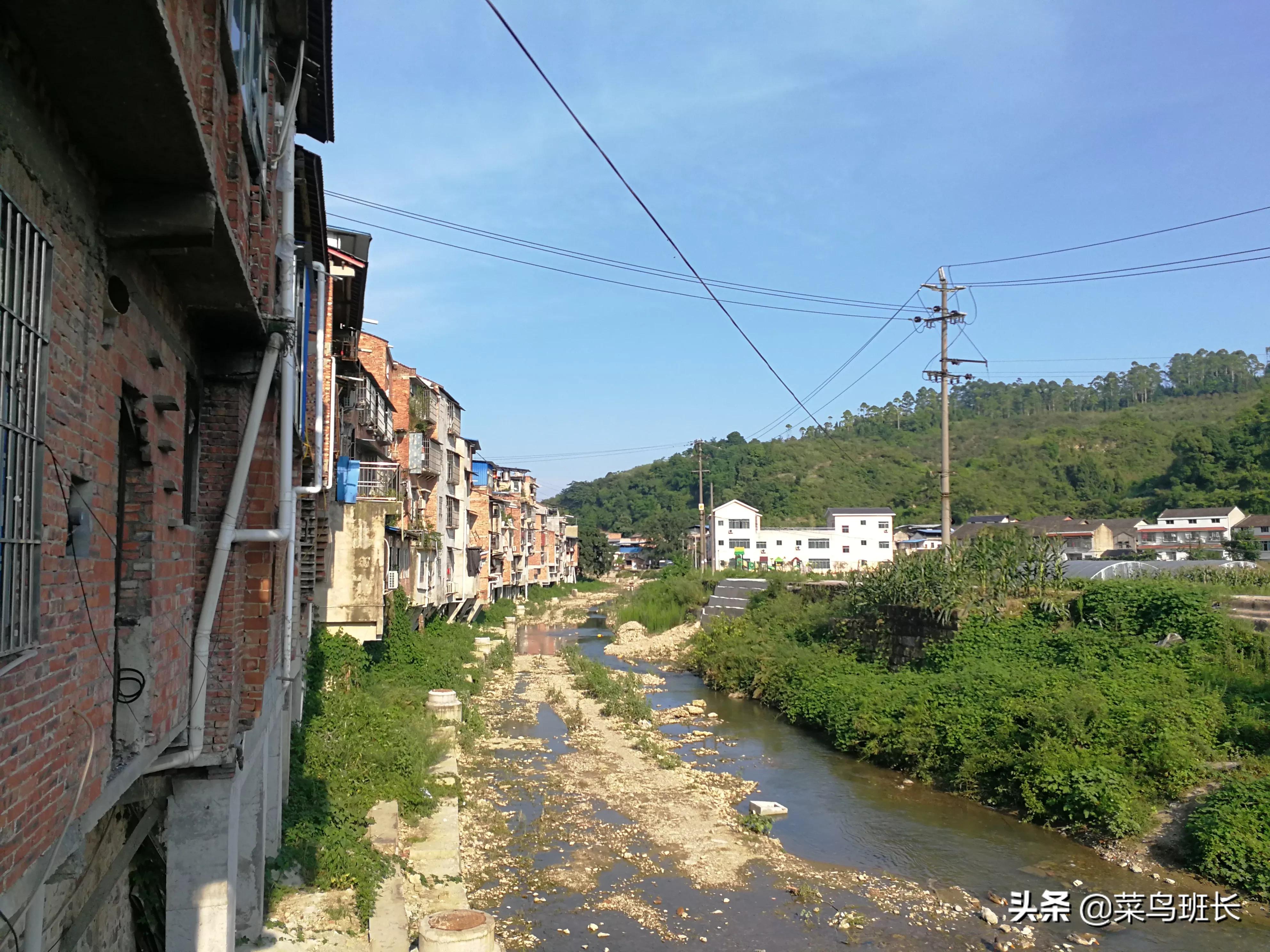 四川内江威远县各乡镇,四川最大的几个乡镇,各个都具有小县城的规模