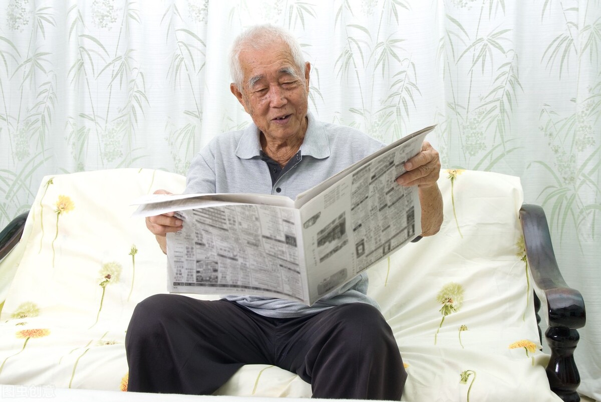 我叫许为民,今年已经66岁了,我是一名退休干部,现在每月退休金有将近