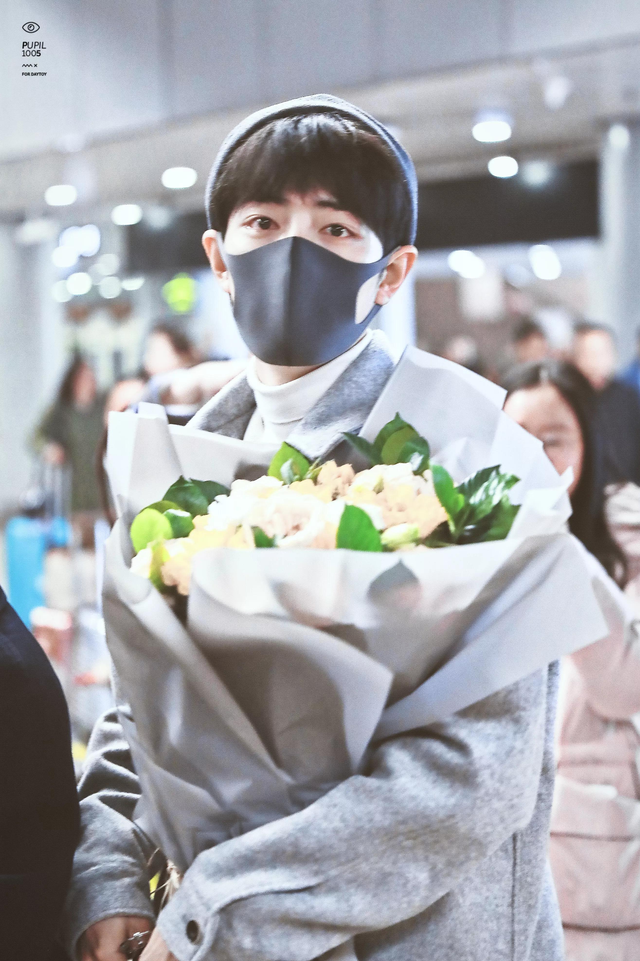 考古肖战:2018年9月—12月机场时间线汇总,今天请叫我收图狂魔