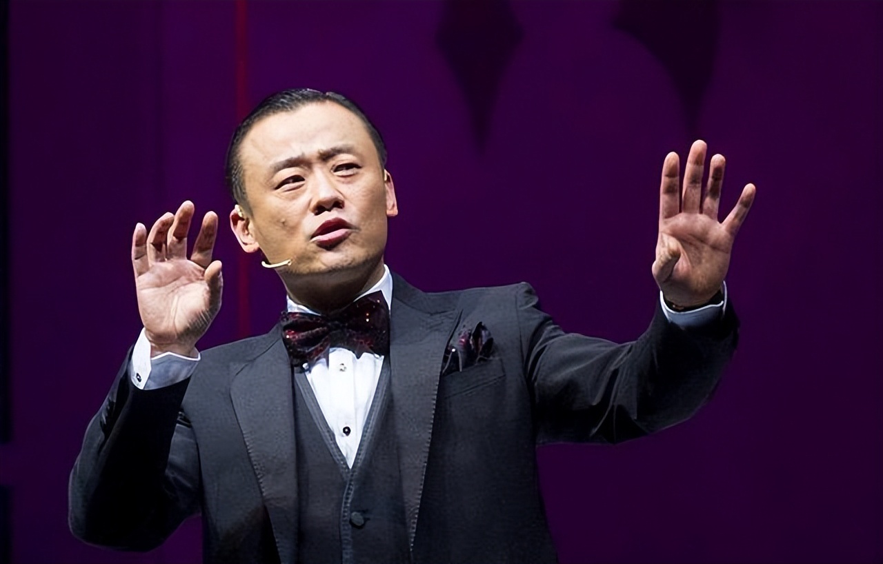 人人喊打的周立波，他做的事比想象的更恶劣，有他的地方必有矛盾