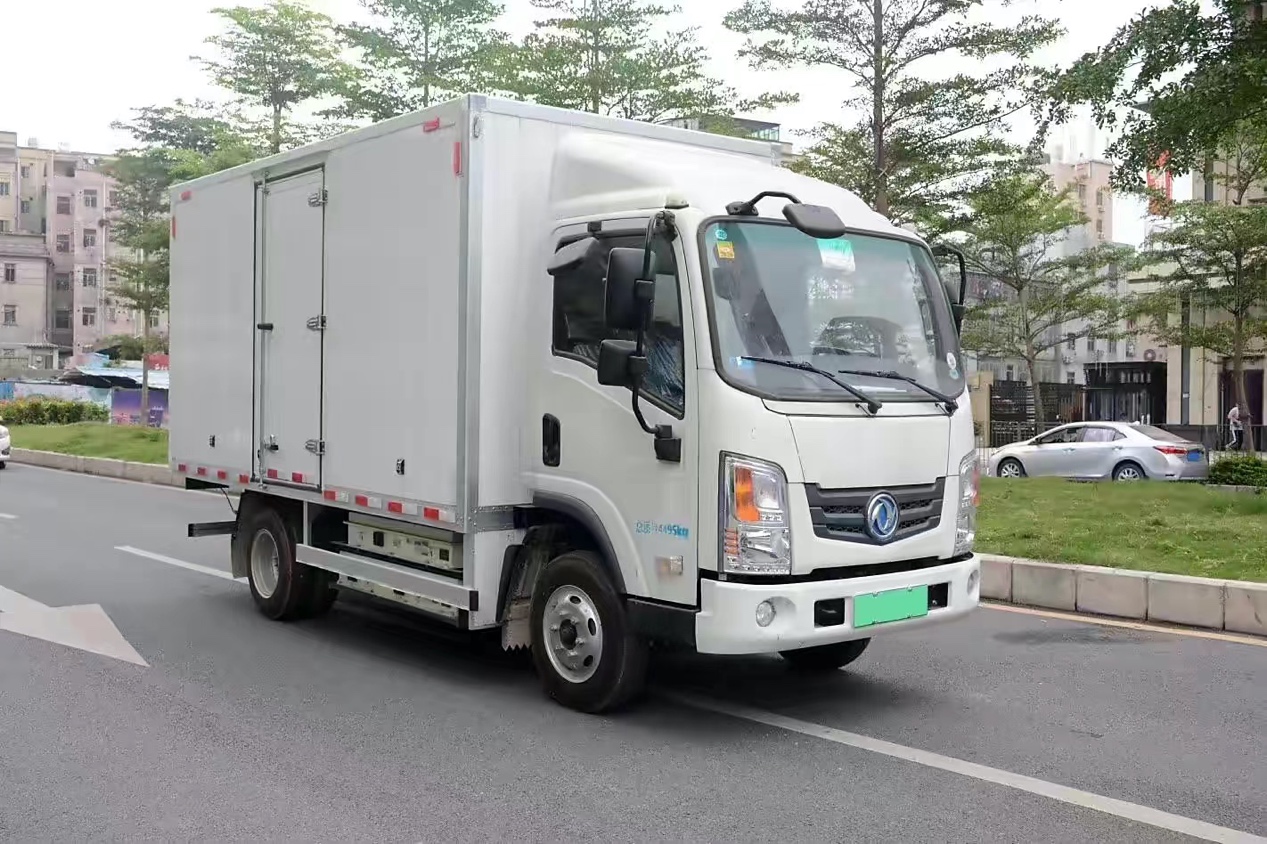 卡车企业把宝都押在新能源上，专家：门槛太低