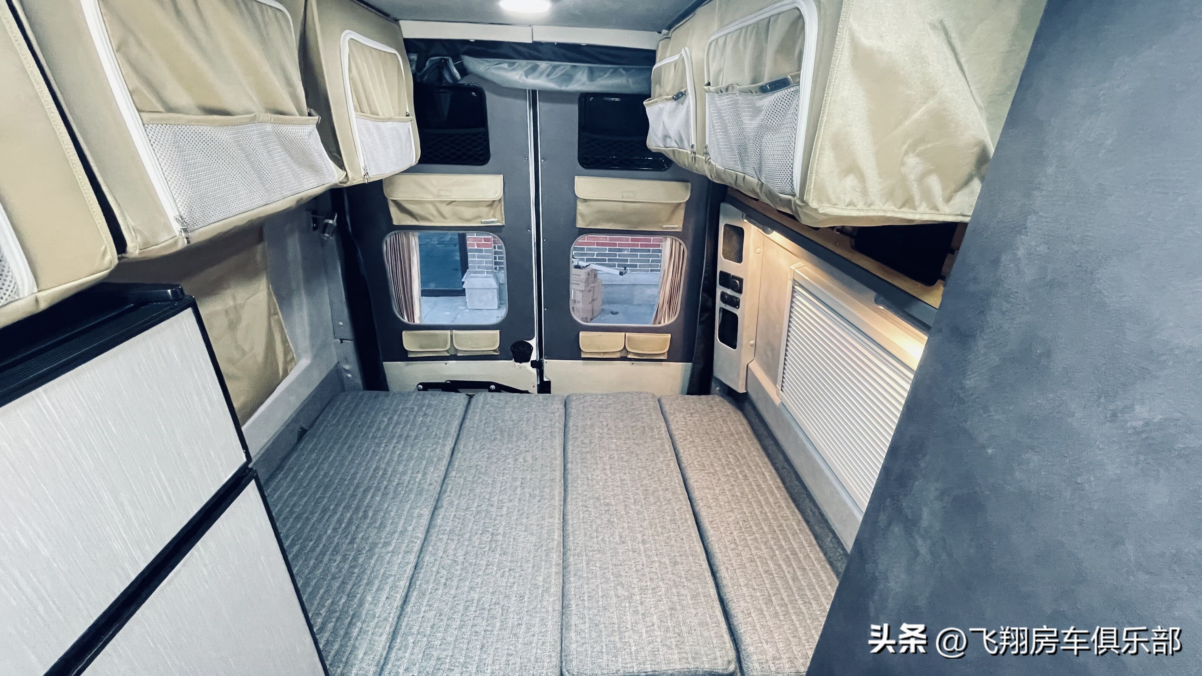 挑战全网最轻房车！户外越野风+帆布吊柜，造型百变“大玩具”
