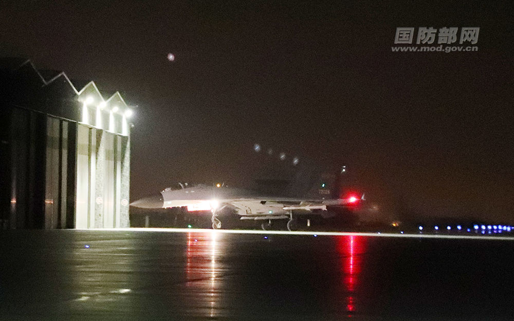 ��20�����ٴ��ݱ�������ս����װ�����μ�20��ӡ���������ŵ���