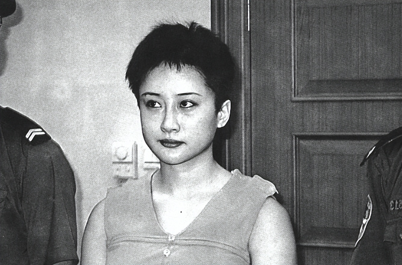 2001年，北大女学生谋杀已婚情夫：我得不到的，别人也别想得到