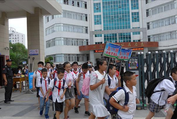 郑州这2所大学臭名昭著，毕业证一文不值，已被全面点名曝光