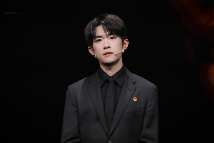 盘点明星高考分数，易烊千玺双项第一，张新成纪录至今无人打破