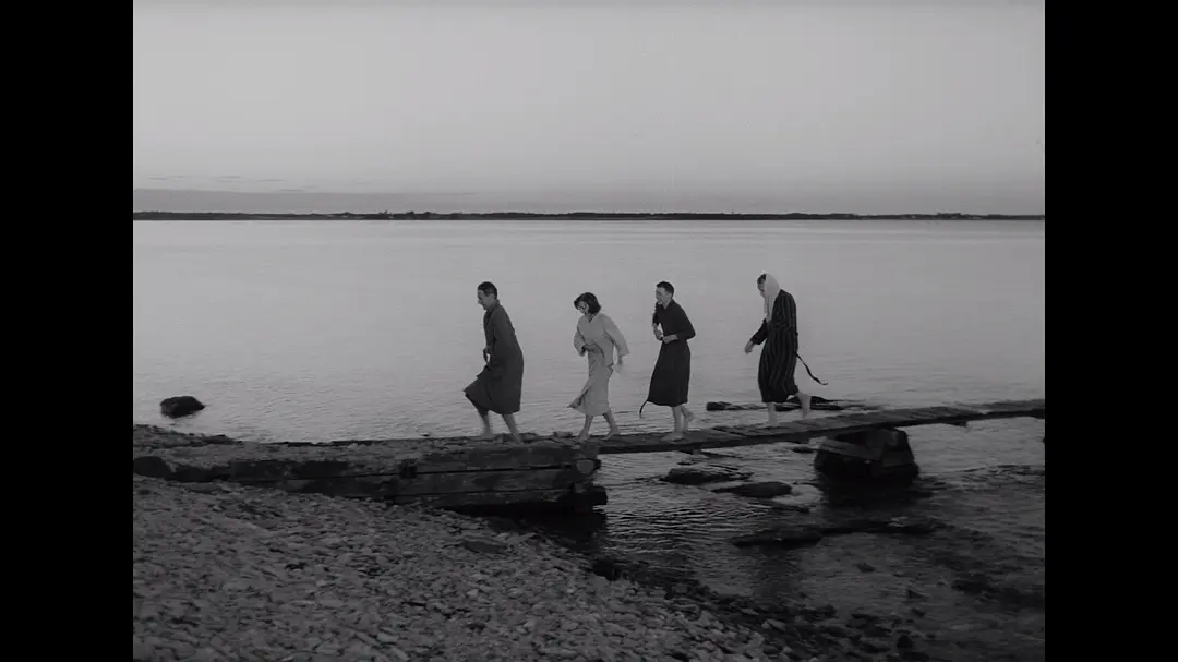 让灯光成为故事中的一个角色，唯有英格玛·伯格曼的《犹在镜中》