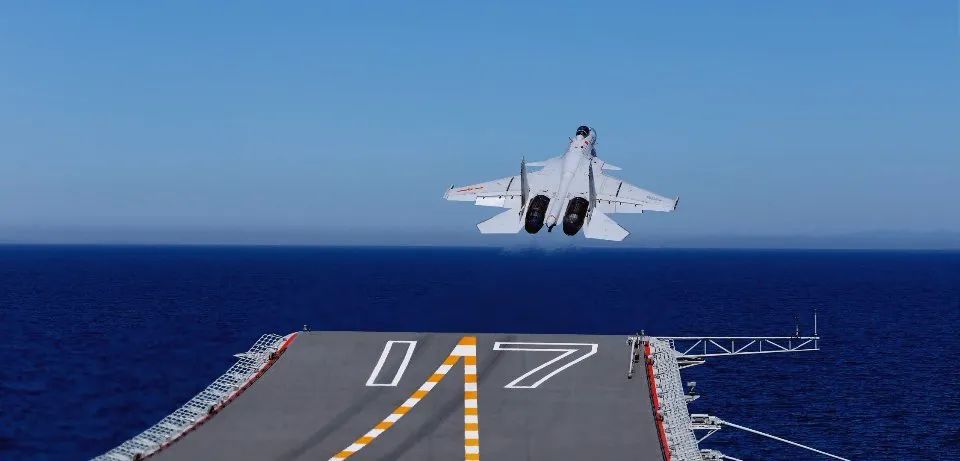 ��ɽ������������Ƭ�ع⣡�������飬��-15D����ս���Ͻ�ʵ���ˣ�