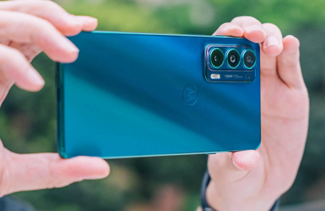 256GB不够用？3款“512GB”大内存手机，最低2399元，闭眼随便买