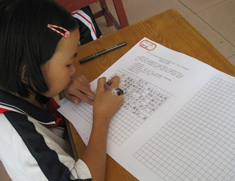 小学生作文《爸爸的毛》走红，爸爸找老师理论，不料闹出“乌龙”