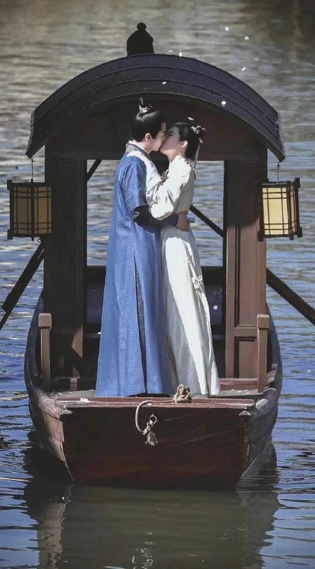 为什么你一边甜宠爱情剧《梦华录》，一边却又高喊不再相信爱情？