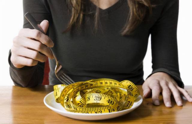 女人如何判斷自己，用不用減肥？ 這張“標準體重對照表”可以參考