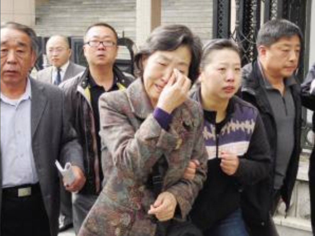 “我爸是大官”韩方奕：当街打死警察，被判死缓不到7年成功减刑