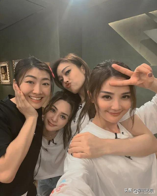 Twins不知道容祖儿去《乘风破浪》阿Sa调侃保密做得很好