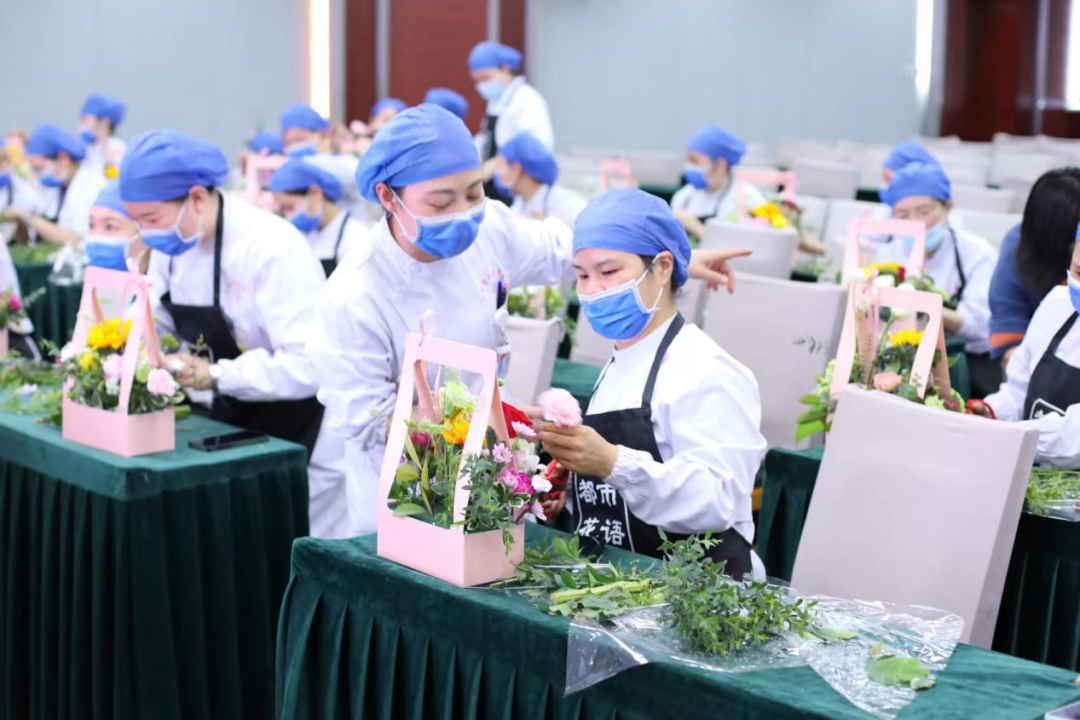 护士节丨江西省心血管病医院举办插花活动