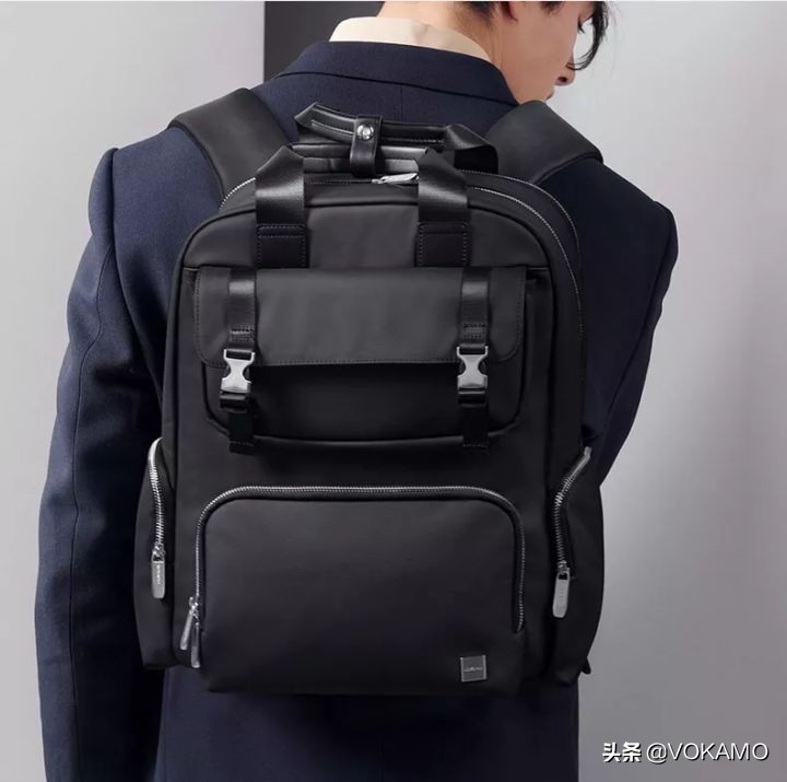 第一次送男朋友礼物 送什么啊（送男朋友第一个礼物应该送什么）