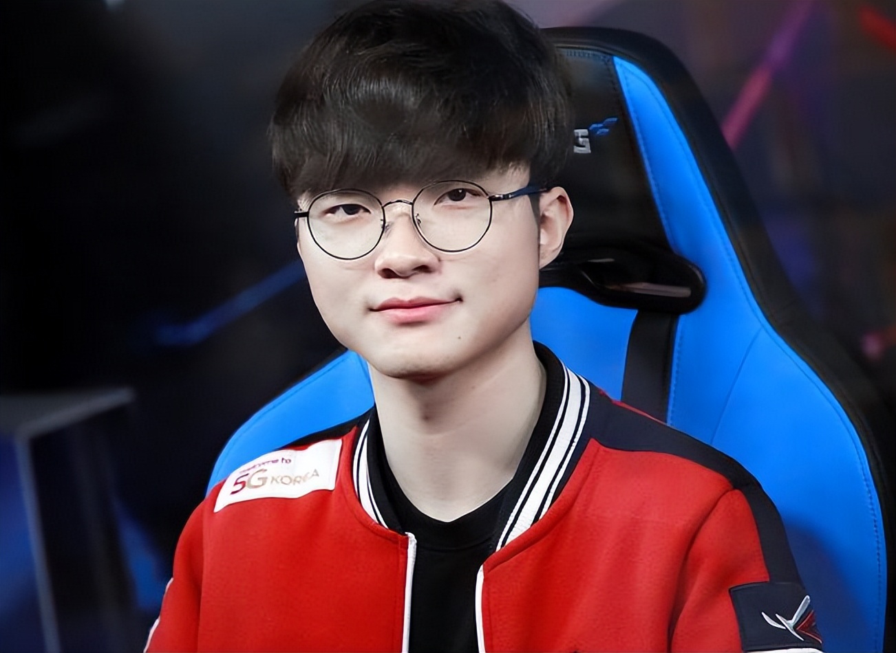 lpl战队欲砸重金签李哥，李哥却选择留守老东家，战队实力是首选