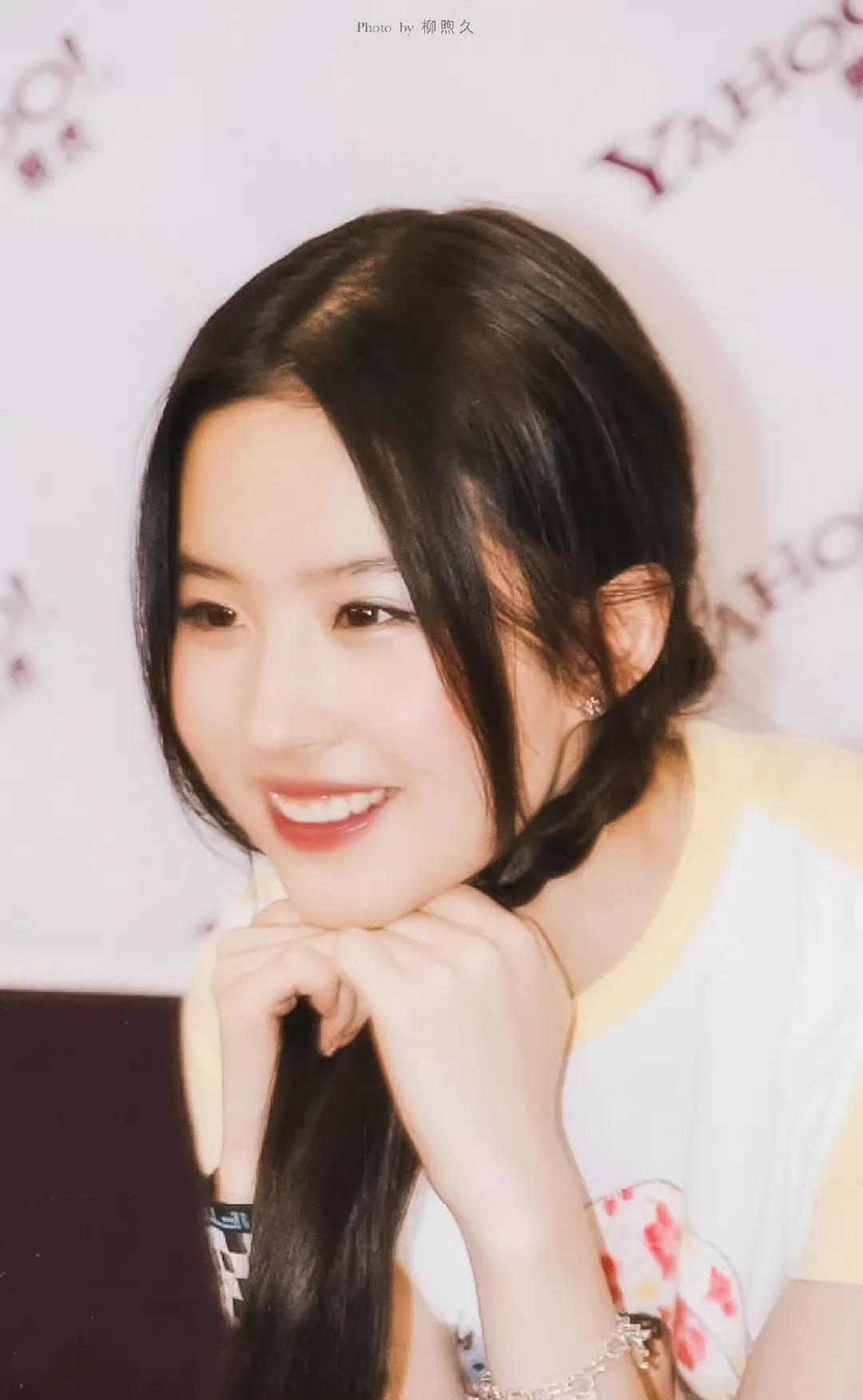 「刘亦菲旧图」少女时代的她，可爱双马尾，美得让人心悸