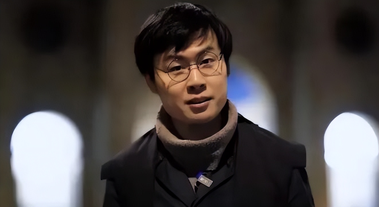 最强大脑潘周聃：因学霸式起身爆红全网，爱因斯坦是他大学校友