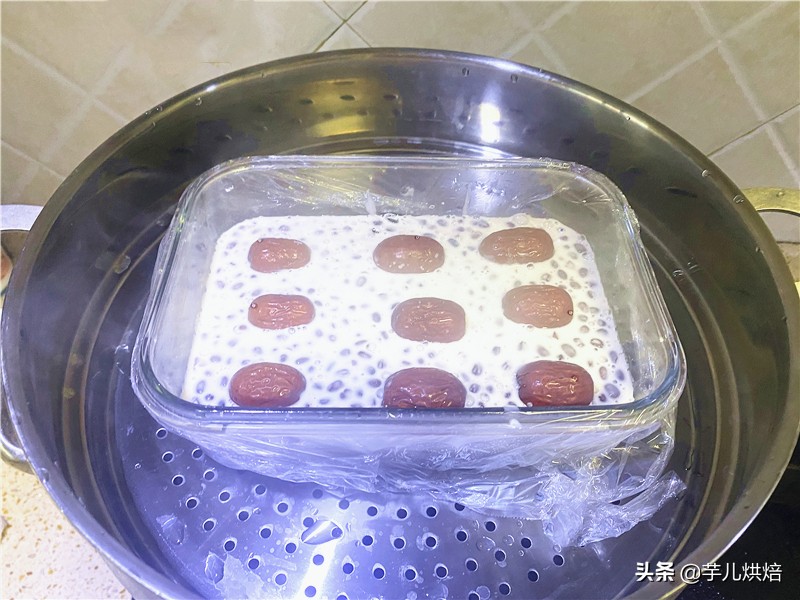 糯米糕怎么做（教大家蒸红豆糯米糕手不沾面零失败）