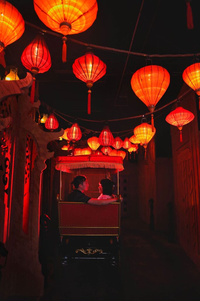 酒类品牌纷纷入局体验经济