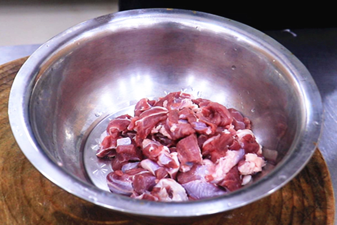 烧烤店最火的6道菜，道道经典解馋！在家就能做，花钱少还安全