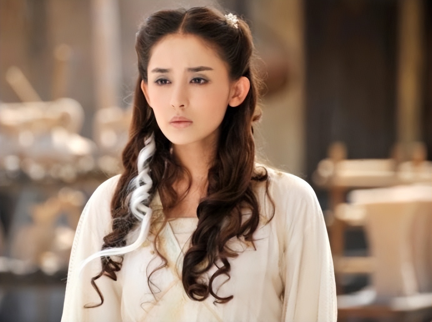 “天山”出大美人，10位新疆女明星，个个盘正条顺，美得各有千秋