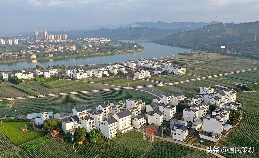 新型城镇化建设，需要“一县一策”，产业是加速器？