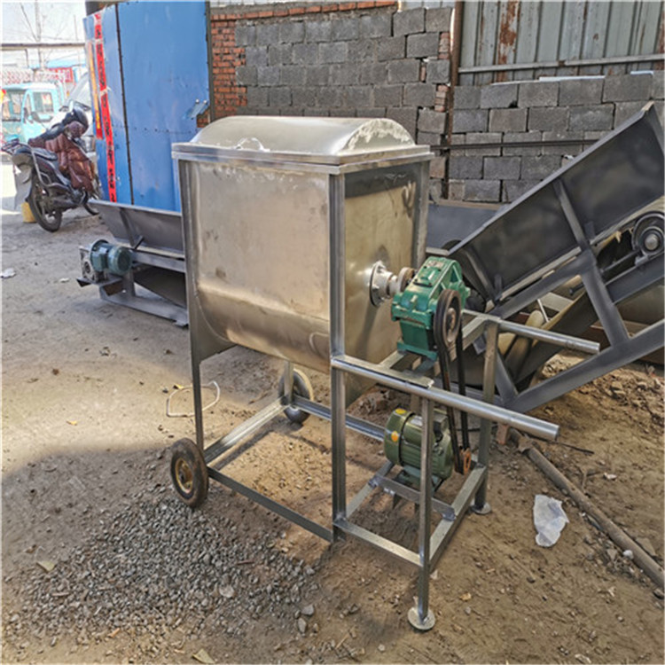 牛羊臥式飼料攪拌機 青貯草料拌料機