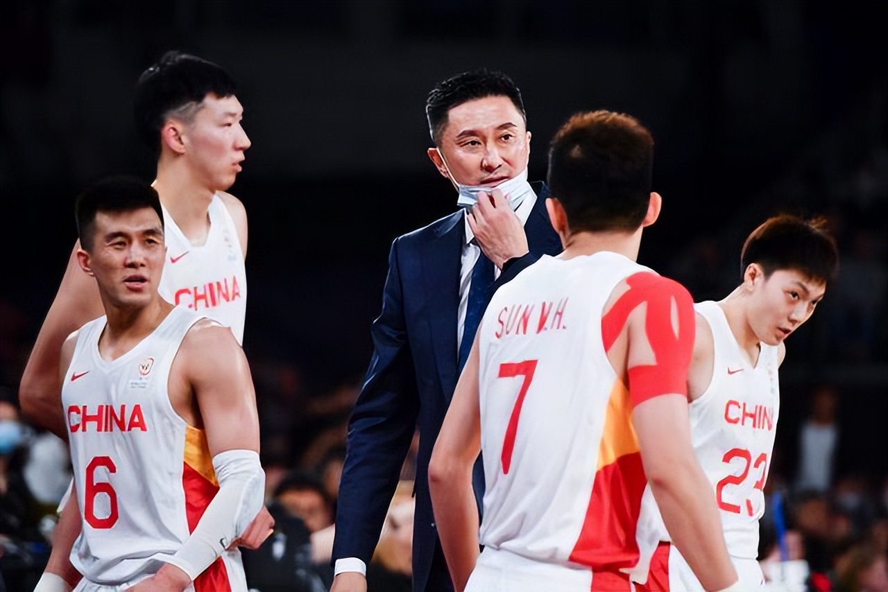 nba为什么中国弱(世预赛：中国男篮不敌澳大利亚的原因，小说都不敢这么写)