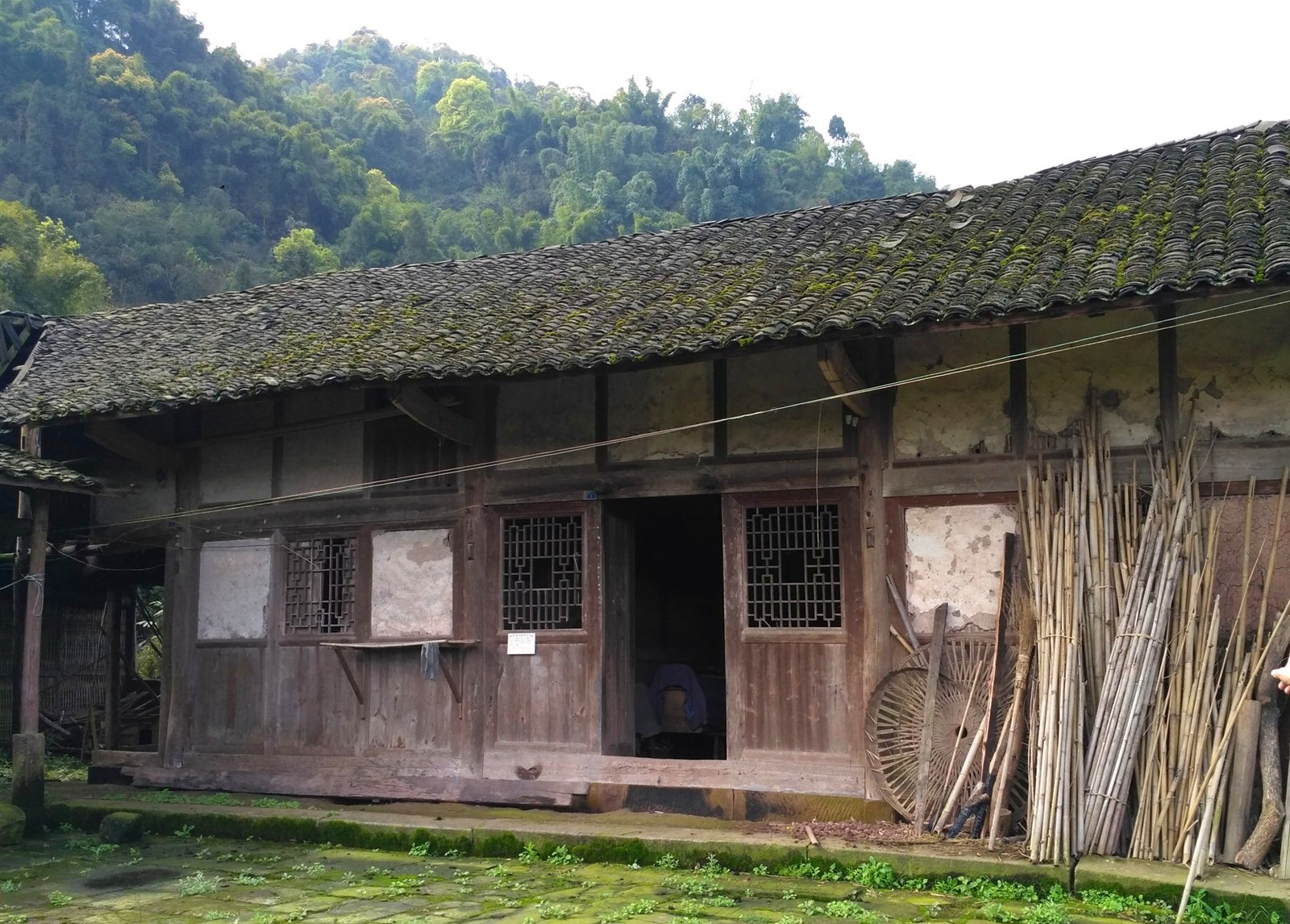 大学“励志奖学金”，到底该给哪些学生，有没有相关规定？