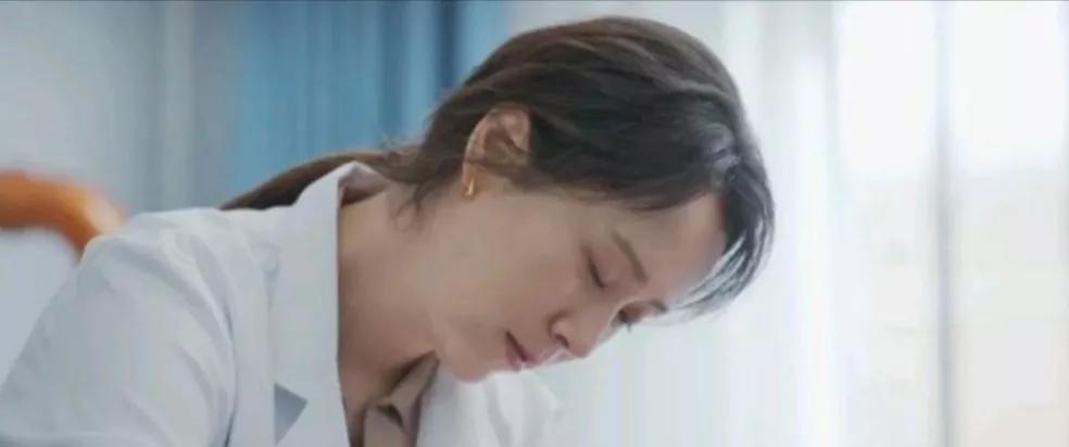 由黄磊 刘奕君 海青 梅婷主演《张卫国的夏天》即将上演大家记得收看