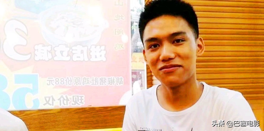 再看《变形记》孩子现状：富孩子名利双收，穷孩子被迫陪跑