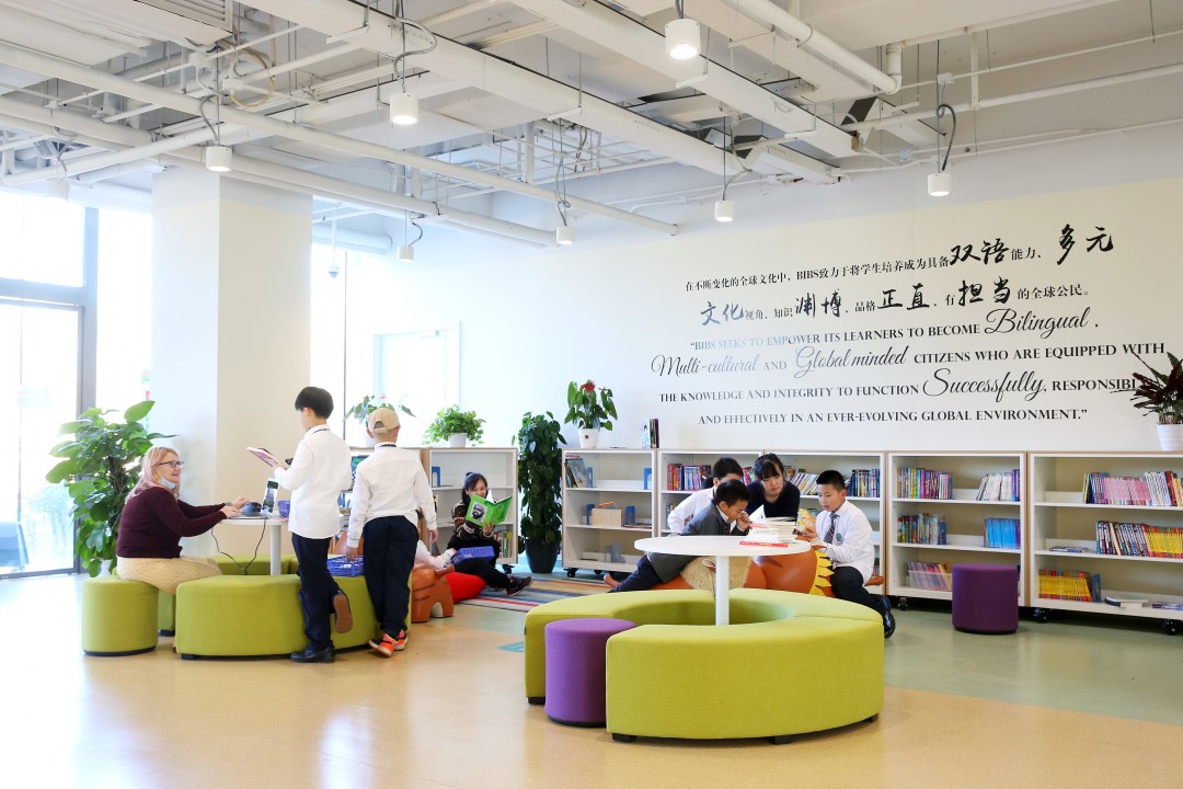 北京海淀“六小强”的娃们，为何扎堆去了这所私立学校？