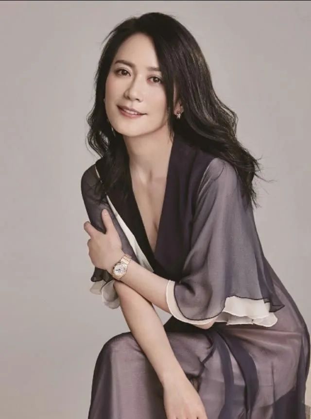 年过40还未嫁的10位女星：多人情史丰富，最小43岁最大者已达58岁