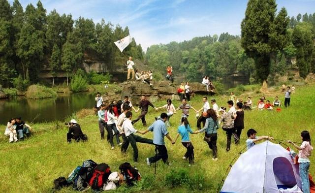 春天來了，去戶外踏春旅行；不知道露營帳篷怎么選擇的朋友看過來
