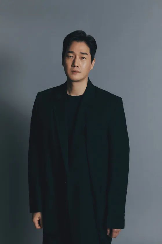 韩版纸钞屋中的天才智谋家，他用演技诠释